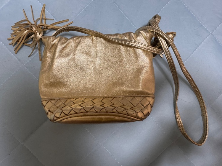 ボッテガ・ヴェネタ  （ブランドバッグ）の商品画像 - 査定依頼日：2025年7月4日 - 最高査定価格：20,000円