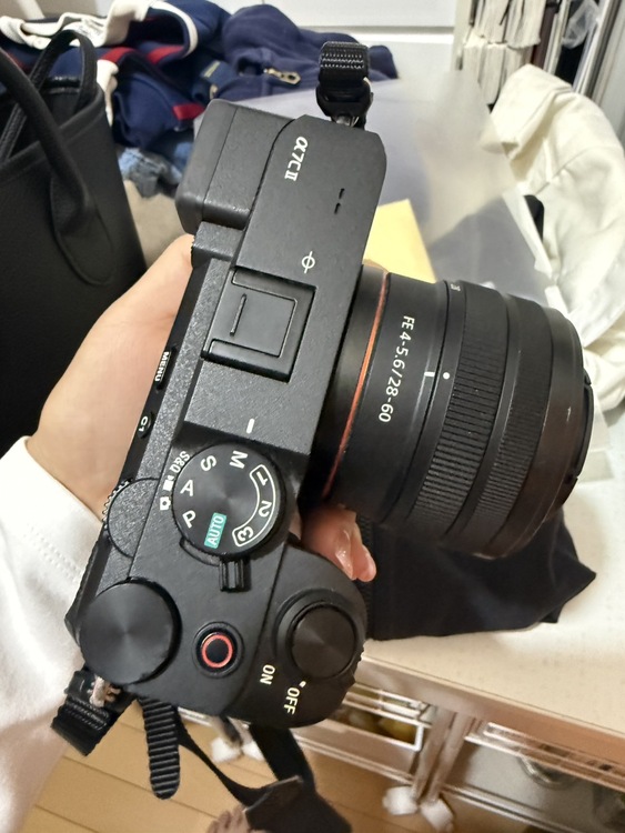 α7cⅡilce-7cm2（カメラ）の商品画像 - 査定依頼日：2026年5月11日 - 最高査定価格：180,000円