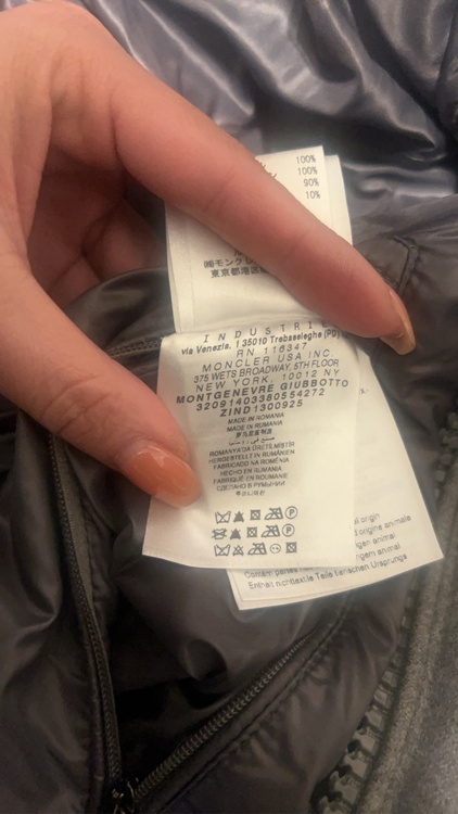 MONTGENEVRE GIUBBOTTO（古着・ファッション）の商品画像 - 査定依頼日：2026年2月11日 - 最高査定価格：100,000円