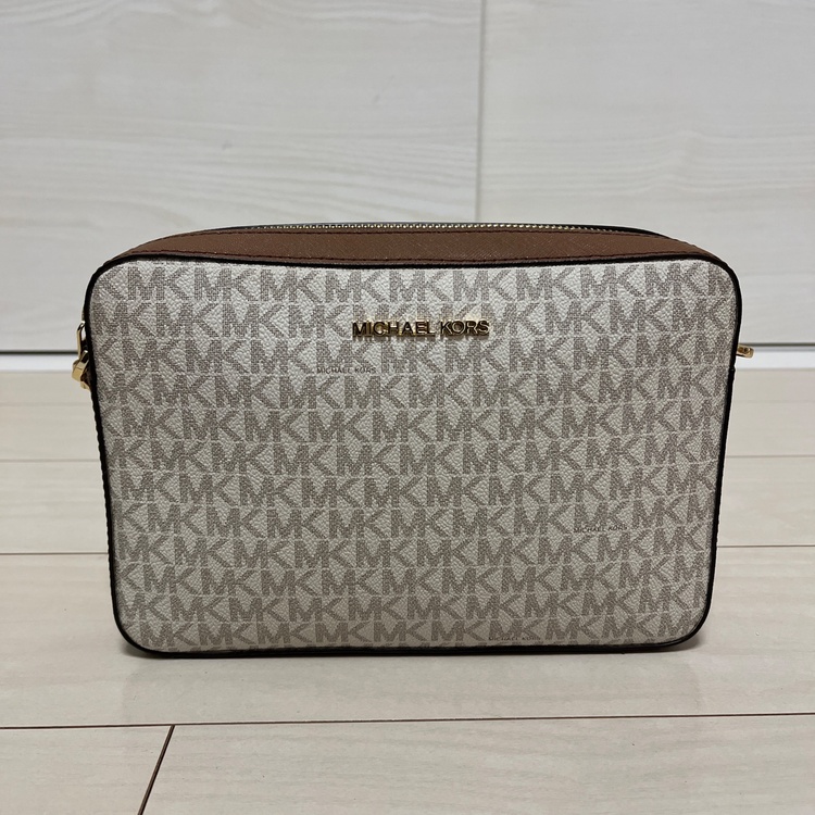 その他 その他 （ブランドバッグ）の商品画像 - 査定依頼日：2026年4月3日 - 最高査定価格：100,000円