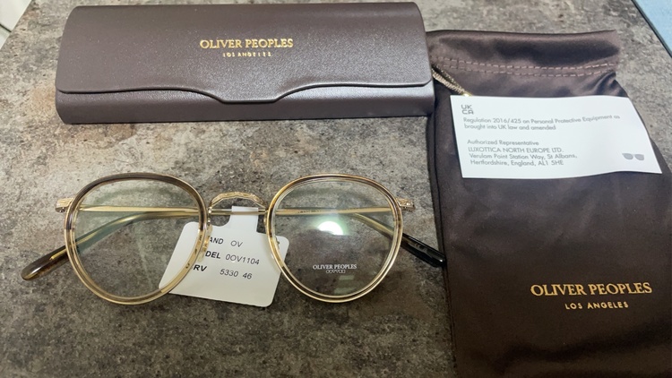 OLIVER PEOPLES　メガネフレーム（古着・ファッション）の商品画像 - 査定依頼日：2026年5月27日 - 最高査定価格：13,000円
