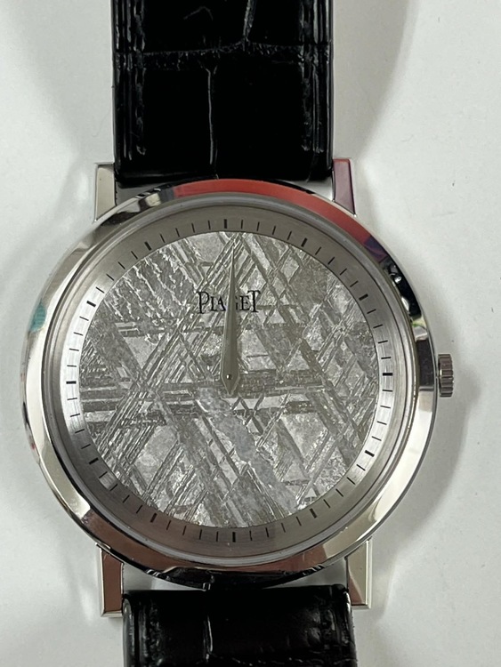 文字盤メテオライト　750（高級時計）の商品画像 - 査定依頼日：2026年2月23日 - 最高査定価格：1,500,000円