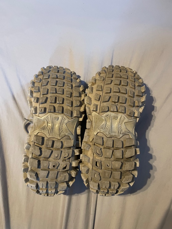 バレンシアガ  （ブランドバッグ）の商品画像 - 査定依頼日：2026年3月3日 - 最高査定価格：52,000円