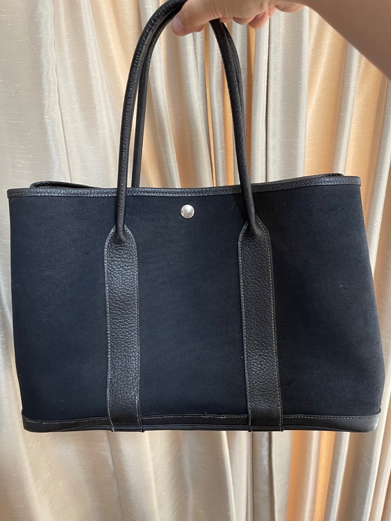 ガーデンパーティーPM（ブランドバッグ）の商品画像 - 査定依頼日：2025年8月22日 - 最高査定価格：160,000円