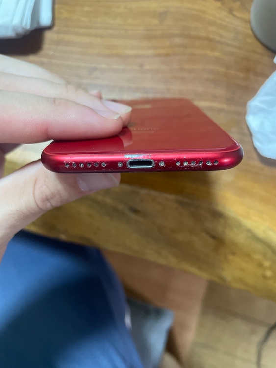 iPhone8 64GB SIMフリー（スマホ）の商品画像 - 査定依頼日：2026年2月3日 - 最高査定価格：4,000円