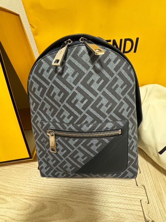 フェンディ  （ブランドバッグ）の商品画像 - 査定依頼日：2025年12月25日 - 最高査定価格：110,000円