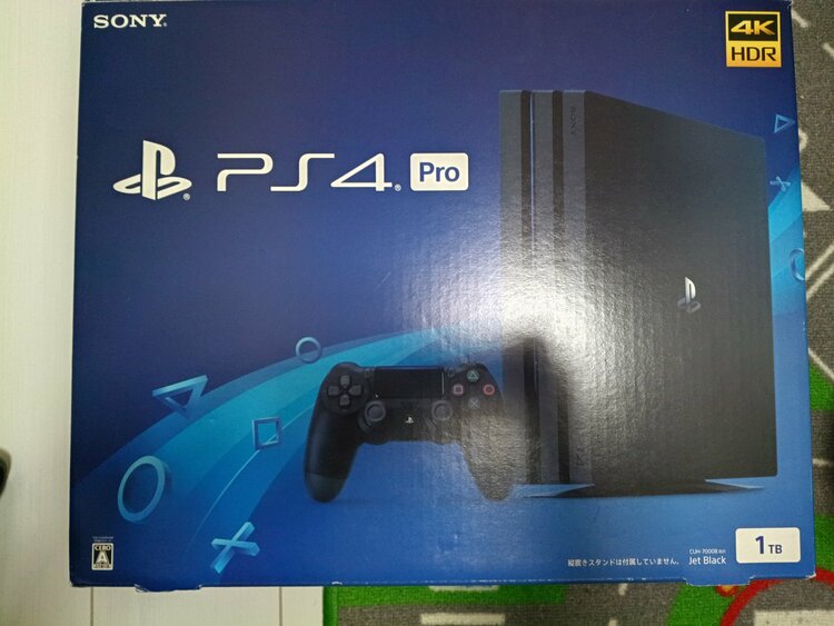 ps4 pro cuh7000B（ゲーム機本体・ゲームソフト）の商品画像 - 査定依頼日：2026年4月1日 - 最高査定価格：18,000円