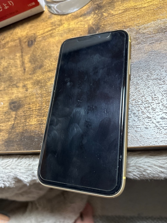 iPhoneXR 64GB SIMフリー（スマホ）の商品画像 - 査定依頼日：2026年4月28日 - 最高査定価格：14,000円