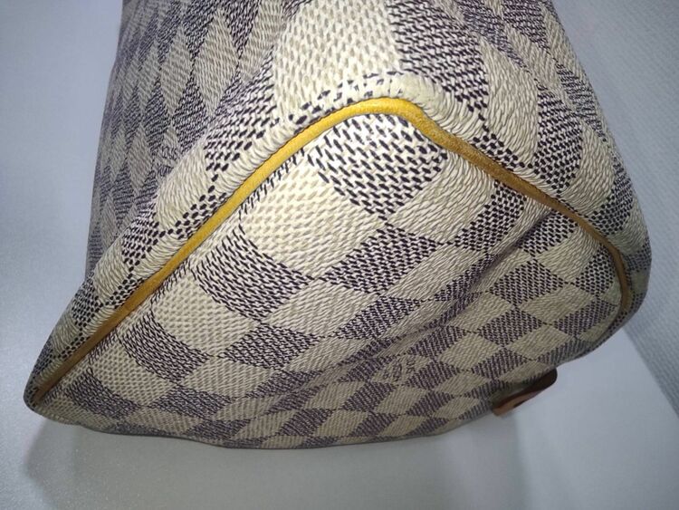 ヴィトン ダミエアズール スピーディ25（ブランドバッグ）の商品画像 - 査定依頼日：2025年8月23日 - 最高査定価格：70,000円