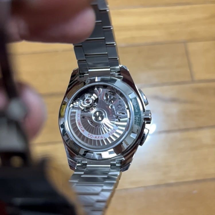 オメガ シーマスターアクアテラ コーアクシャル GMTクロノグラフ231.10.（高級時計）の商品画像 - 査定依頼日：2025年10月10日 - 最高査定価格：570,000円