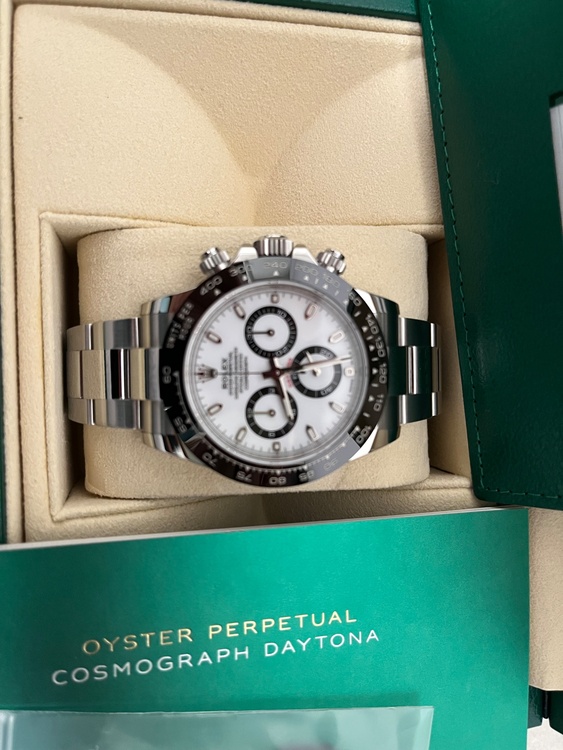 116500LN（高級時計）の商品画像 - 査定依頼日：2025年12月21日 - 最高査定価格：4,800,000円