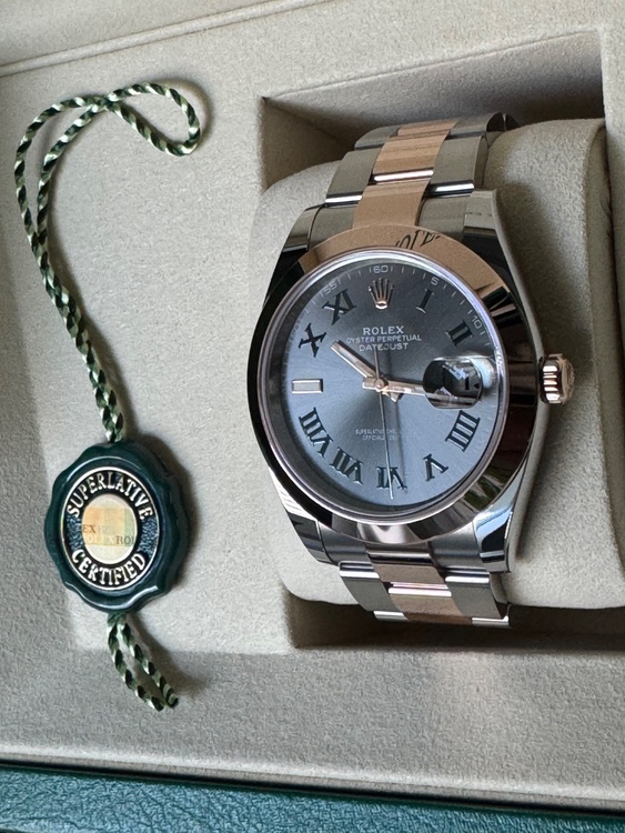 デイトジャスト 41  オイスタースチール＆エバーローズゴールド  リファレンス（高級時計）の商品画像 - 査定依頼日：2025年12月13日 - 最高査定価格：2,160,000円