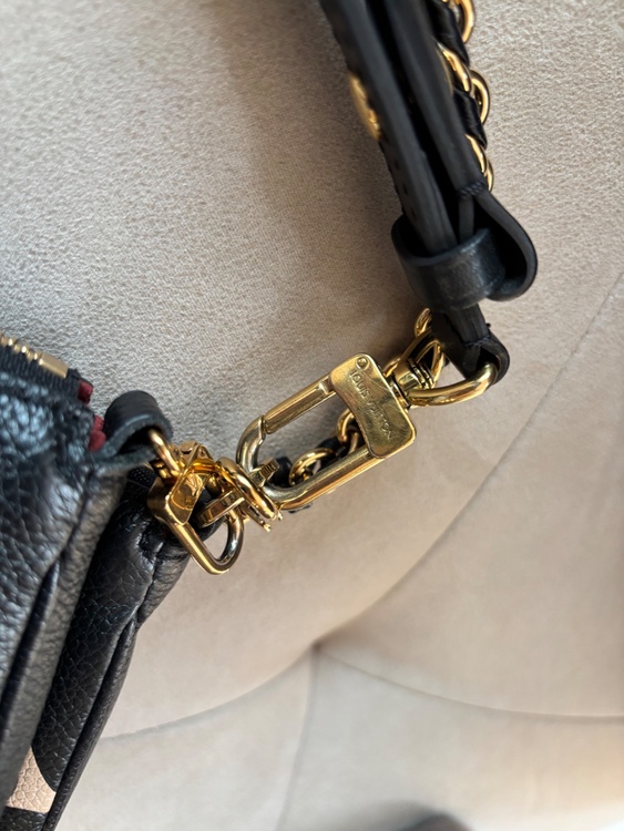 バック（ブランドバッグ）の商品画像 - 査定依頼日：2026年2月17日 - 最高査定価格：270,000円