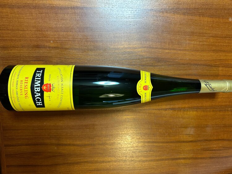 トリンバック リースリング 2012 マグナムボトル（お酒）の商品画像 - 査定依頼日：2025年3月26日 - 最高査定価格：3,000円