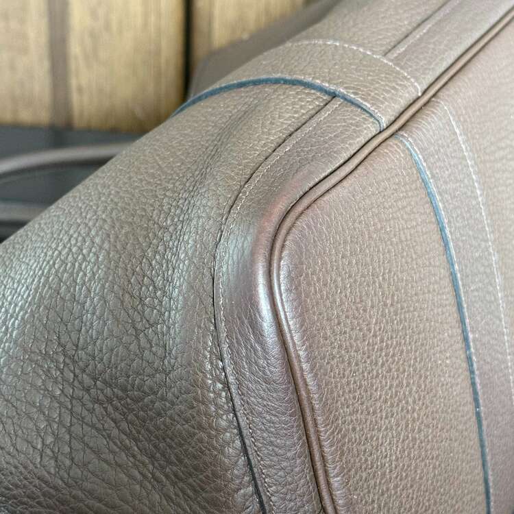 ガーデンパーティ ネゴンダ（ブランドバッグ）の商品画像 - 査定依頼日：2025年5月1日 - 最高査定価格：300,000円