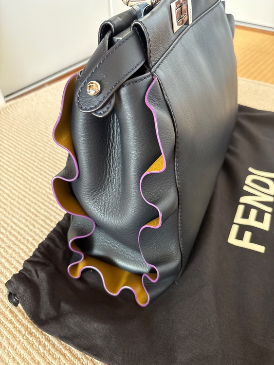 フェンディ（ブランドバッグ）の商品画像 - 査定依頼日：2026年10月8日 - 最高査定価格：110,000円