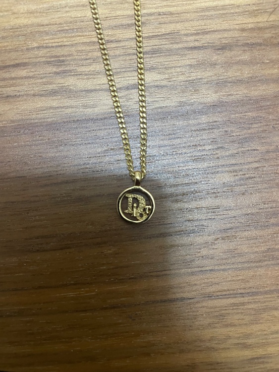 DIOR ネックレス（金・貴金属）の商品画像 - 査定依頼日：2026年5月25日 - 最高査定価格：100,000円