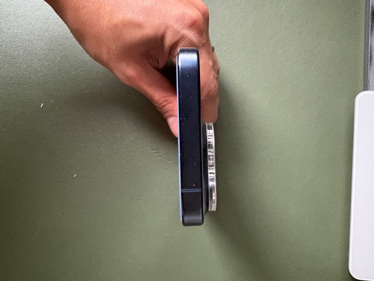 iPhone 15 Pro 512GB SIMフリー（スマホ）の商品画像 - 査定依頼日：2025年11月9日 - 最高査定価格：113,000円