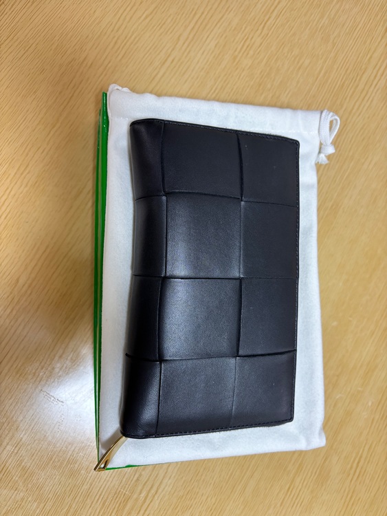 ボッテガ・ヴェネタ  （ブランドバッグ）の商品画像 - 査定依頼日：2025年11月11日 - 最高査定価格：40,000円