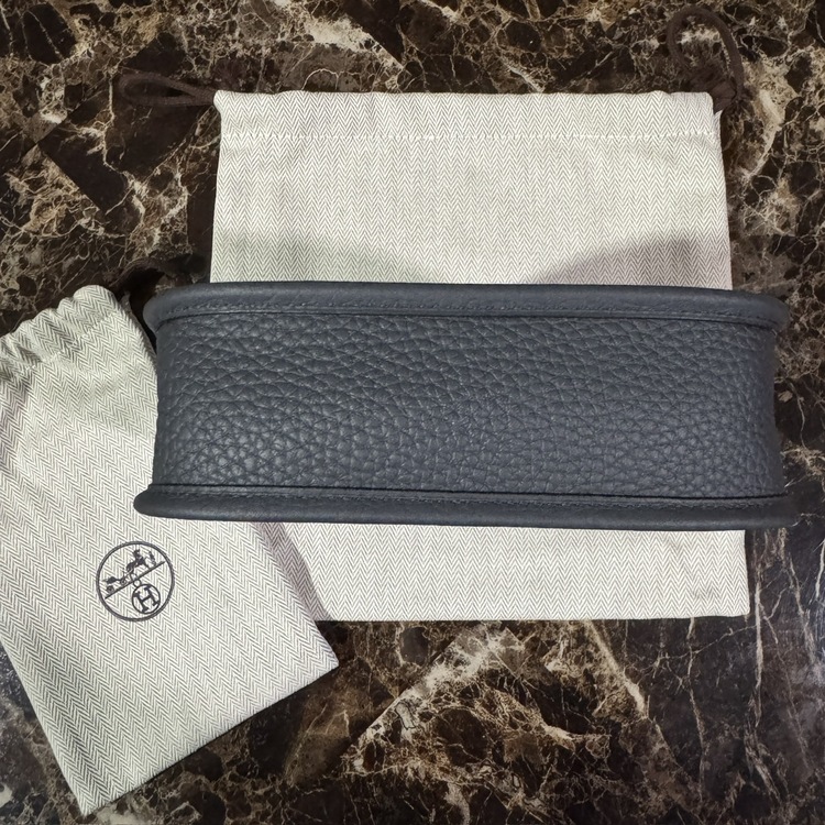 エルメス エブリン （ブランドバッグ）の商品画像 - 査定依頼日：2025年12月21日 - 最高査定価格：350,000円