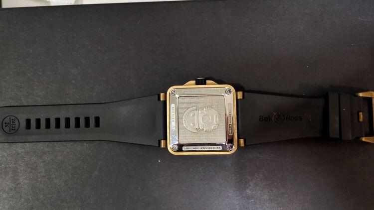 ベル&amp;ロス アヴィエーションBRO3 BR0392DB04641（高級時計）の商品画像 - 査定依頼日：2025年9月11日 - 最高査定価格：100,000円