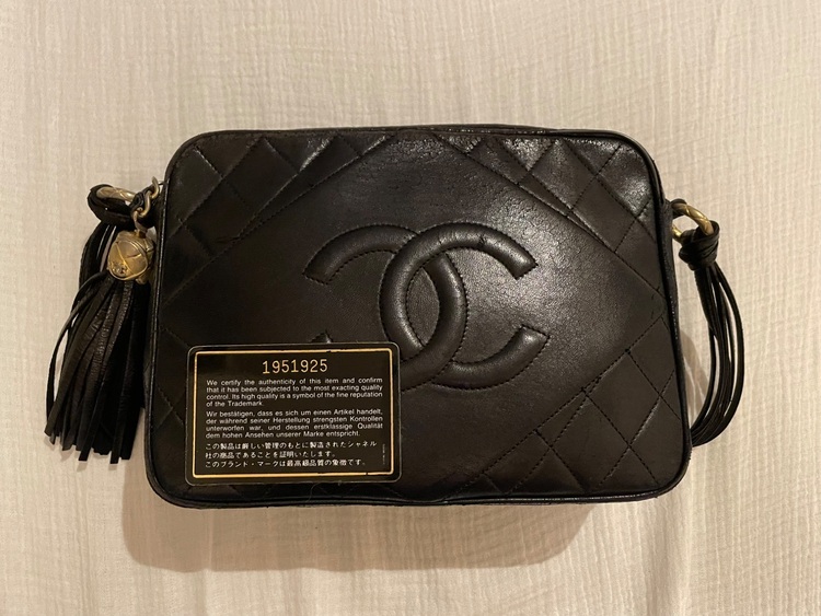 CHANEL バッグ　タッセル（ブランドバッグ）の商品画像 - 査定依頼日：2025年9月29日 - 最高査定価格：60,000円