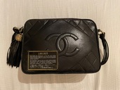 CHANEL バッグ　タッセル（ブランドバッグ）の商品画像 - 査定依頼日：2025年9月29日 - 最高査定価格：60,000円