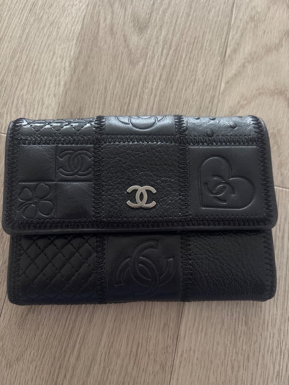 CHANEL小銭入れ（ブランド財布・小物）の商品画像 - 査定依頼日：2025年9月12日 - 最高査定価格：15,000円