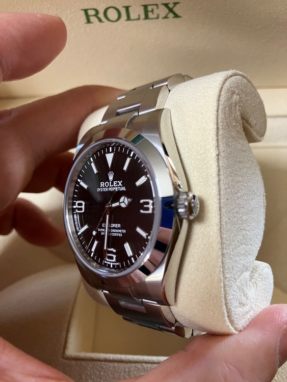 ロレックス エクスプローラー 21427（高級時計）の商品画像 - 査定依頼日：2026年3月10日 - 最高査定価格：1,250,000円