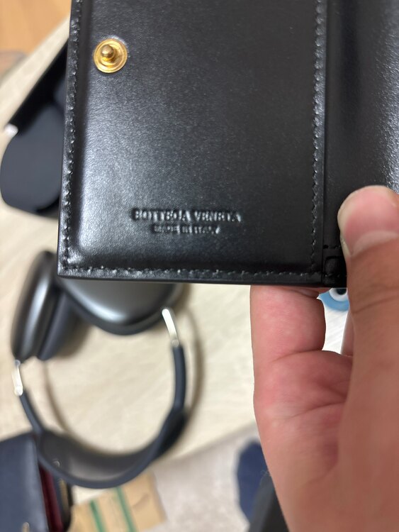 ボッテガ・ヴェネタ  （ブランドバッグ）の商品画像 - 査定依頼日：2025年4月5日 - 最高査定価格：35,000円