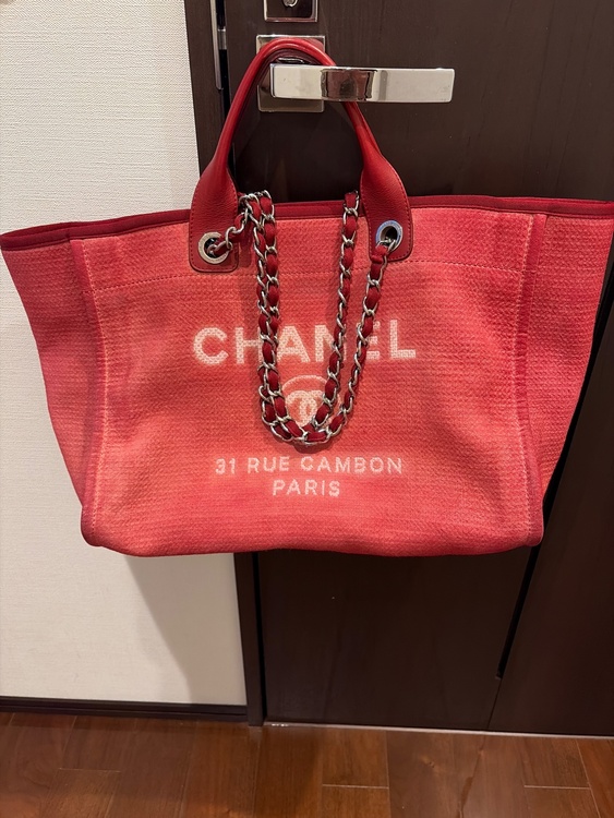 CHANELドヴイール赤（ブランドバッグ）の商品画像 - 査定依頼日：2026年2月11日 - 最高査定価格：140,000円