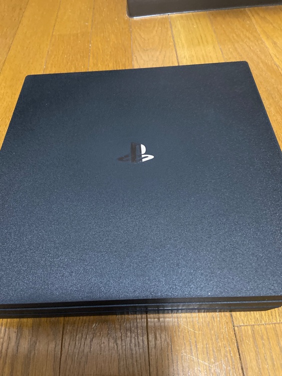 プレステ4  pro jet black CHU-7000B B01 1TB（ゲーム機本体・ゲームソフト）の商品画像 - 査定依頼日：2025年8月30日 - 最高査定価格：13,000円