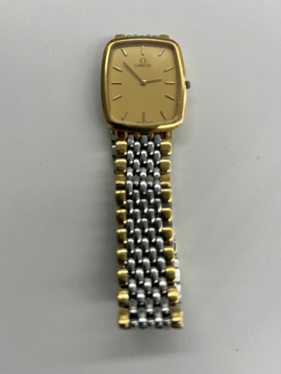 オメガ デ･ビル 分かりません（高級時計）の商品画像 - 査定依頼日：2025年7月4日 - 最高査定価格：300,000円