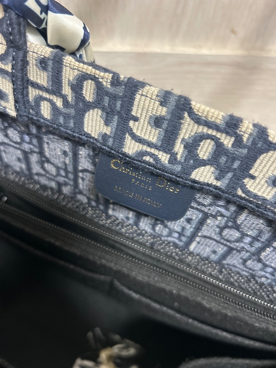 ディオール  （ブランドバッグ）の商品画像 - 査定依頼日：2025年11月19日 - 最高査定価格：150,000円