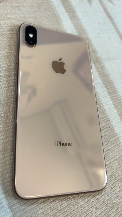 iPhoneXsmax256GB ゴールド（スマホ）の商品画像 - 査定依頼日：2023年4月28日 - 最高査定価格：25,000円