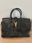 イブサンローラン（ブランドバッグ）の商品画像 - 査定依頼日：2026年9月1日 - 最高査定価格：30,000円