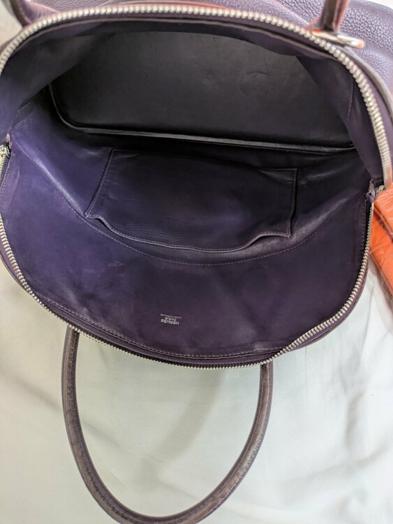 ボリード37 □L2009年（ブランドバッグ）の商品画像 - 査定依頼日：2026年3月28日 - 最高査定価格：370,000円