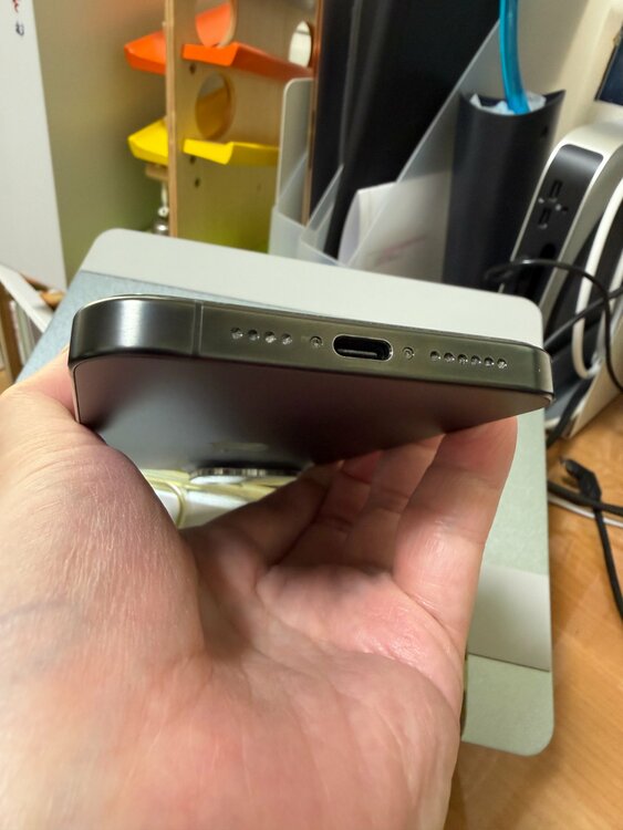 iPhone 15 Pro Max 512GB SIMフリー（スマホ）の商品画像 - 査定依頼日：2026年2月23日 - 最高査定価格：65,000円