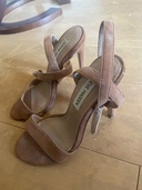 Steve Madden サンダル（古着・ファッション）の商品画像 - 査定依頼日：2026年2月9日 - 最高査定価格：100円