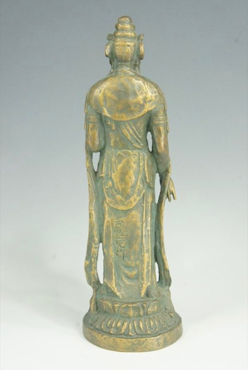 北村西望造 聖観音菩薩像 仏教美術 銅製 銅器　SX236（美術品・骨董品）の商品画像 - 査定依頼日：2025年6月3日 - 最高査定価格：3,000円