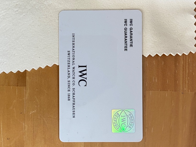 IWC パイロットウォッチ 326501（高級時計）の商品画像 - 査定依頼日：2025年10月6日 - 最高査定価格：370,000円