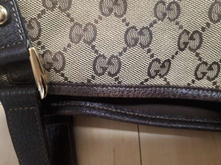 グッチ  （ブランドバッグ）の商品画像 - 査定依頼日：2025年2月27日 - 最高査定価格：15,000円