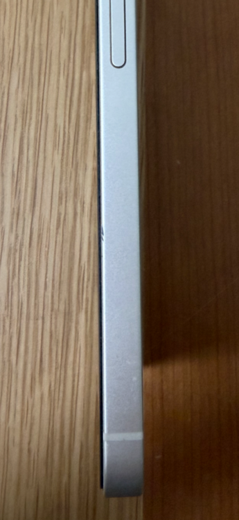 iPhone 14 256GB au（スマホ）の商品画像 - 査定依頼日：2026年2月17日 - 最高査定価格：100,000円