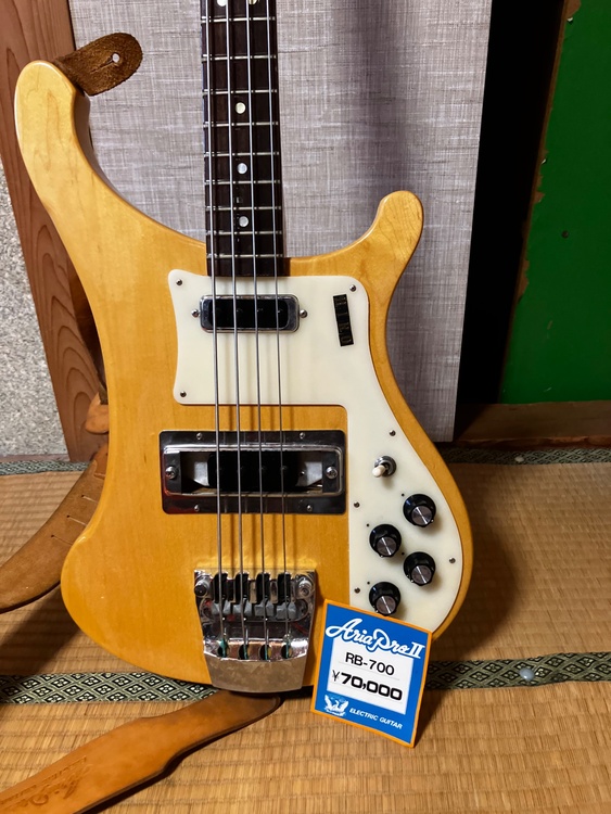 ARIA Pro2 RB700（ピアノ・楽器・PA機材）の商品画像 - 査定依頼日：2026年5月4日 - 最高査定価格：43,000円