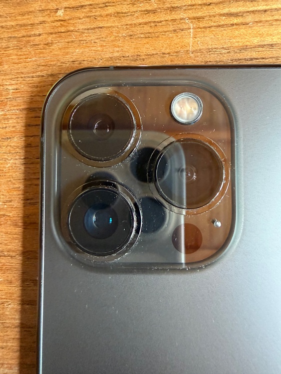 iPhone13pro（スマホ）の商品画像 - 査定依頼日：2026年6月17日 - 最高査定価格：48,000円