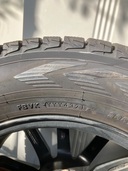 スタッドレスタイヤ（カー用品）の商品画像 - 査定依頼日：2025年11月24日 - 最高査定価格：12,000円