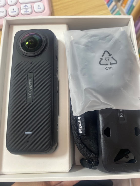 Insta360 X4（カメラ）の商品画像 - 査定依頼日：2025年10月17日 - 最高査定価格：30,000円