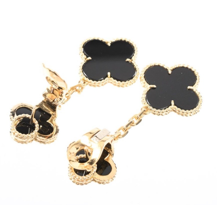 ヴァンクリーフ　マジックアルハンブラ（金・貴金属）の商品画像 - 査定依頼日：2025年12月19日 - 最高査定価格：100,000円