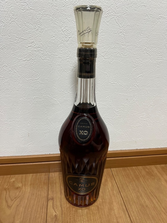 ブランデー カミュ （お酒）の商品画像 - 査定依頼日：2025年8月19日 - 最高査定価格：3,000円