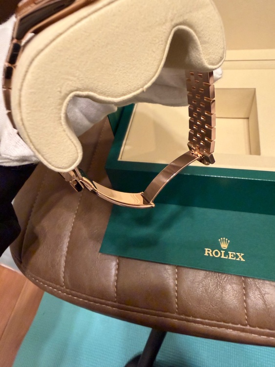 ロレックス その他 12733（高級時計）の商品画像 - 査定依頼日：2026年3月31日 - 最高査定価格：10,250,000円